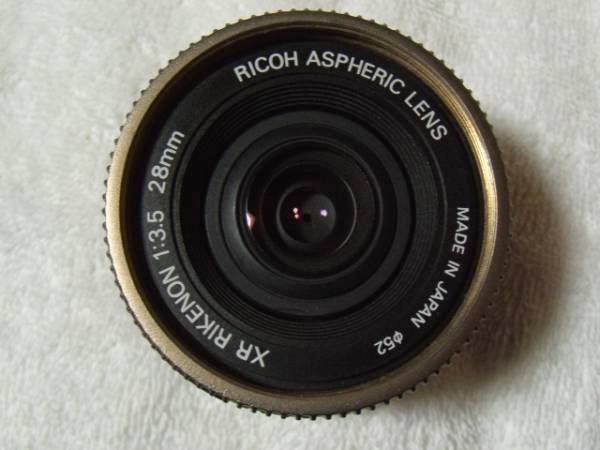 Прикрепленное изображение: XR RIKENON 3.5 28mm-1.jpg