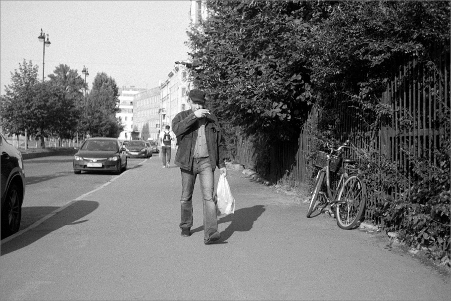 Прикрепленное изображение: knn_YashicaElectro35CC-2_YashinonDX35mm1.8(2024)(22)_(4.0-250,7метров)_Свема КН-2(02.1975, как iso25)_Д-23сток_20С_15минут(6)_1200.jpg