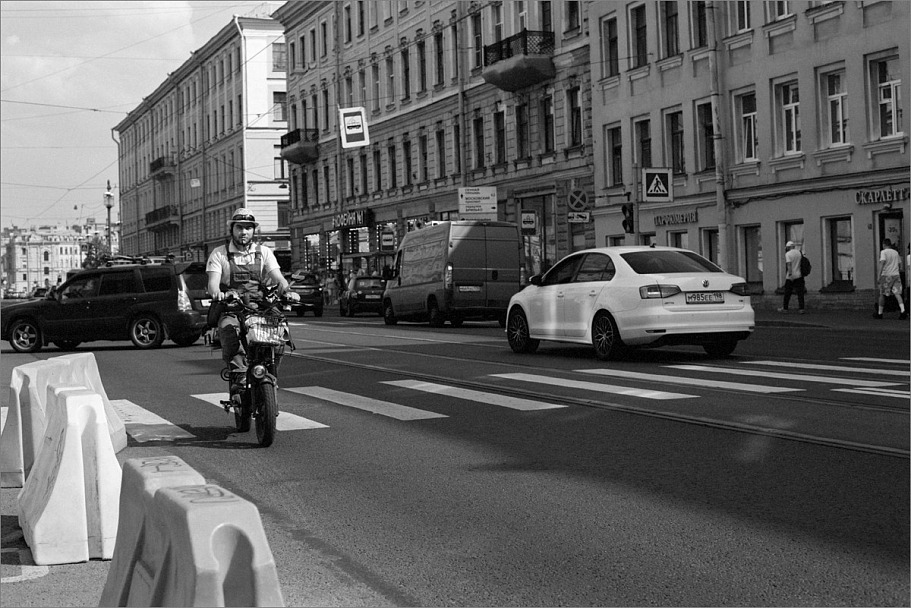 Прикрепленное изображение: knn_Pentax Spotmatic F(2024)(2)_ Takumar 55mm1.8_Rollei Retro 80S_Compard R09 1-50_20C_14минут(6)_1200.jpg