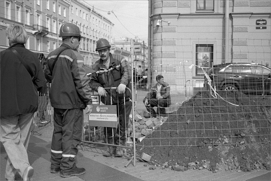 Прикрепленное изображение: knn_Canon EOS 300_2024(20)_Canon EF 40mm2.8STM_МАФ_Свема КН-2 (02.1975, как iso25)_Compard R09 1-50_20C_15минут(1)_1200.jpg
