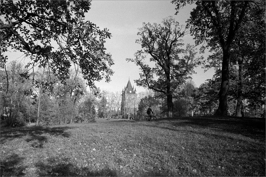 Прикрепленное изображение: knn_Canon FT Ql(2024)(3)_Canon FD 35mm2.8_Fomapan 200 как 200_Compard R09 1-50_22С_10минут_1партия(2)_1200.jpg