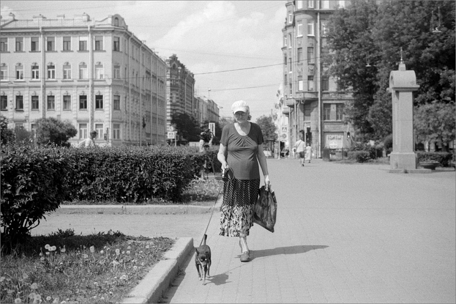Прикрепленное изображение: knn_Konica Auto S_Hexanon47mm1.9(2024)(5)_Свема КН-2 (02.1975,iso25)_Д-23сток_20С_15минут(2)_1200.jpg