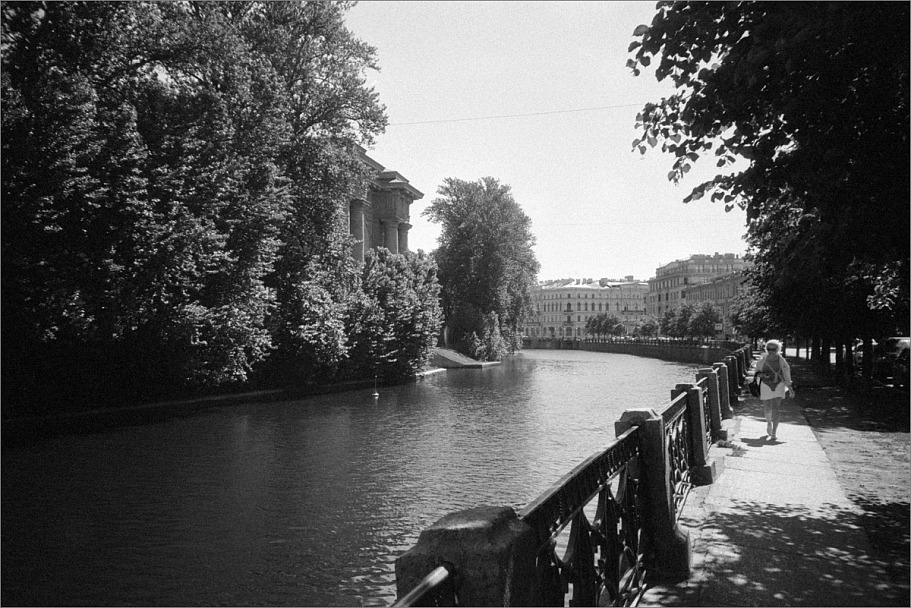 Прикрепленное изображение: knn_LOMO-K-4(2024)(20)_Fomapan 400 как iso200 металл_R09_1-50_20С_11минут(10)_1200.jpg
