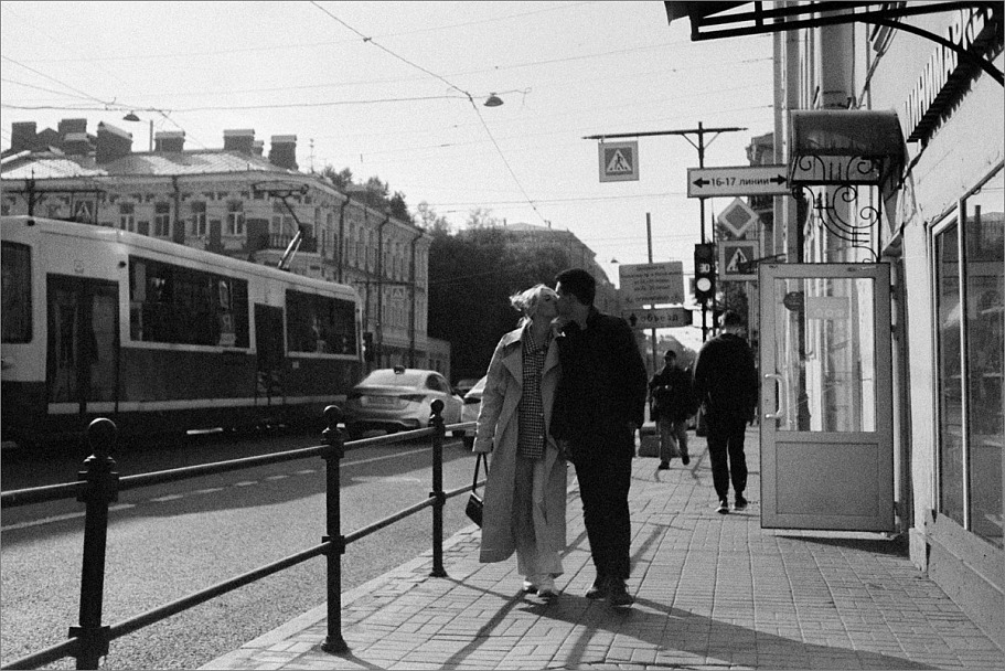 Прикрепленное изображение: knn_YashicaElectro35CC-2_YashinonDX35mm1.8(2024)(15)_Тасма КН-3 (08.1984,iso25)_Compard R09_1-50_23C_15минут(2)_1200.jpg