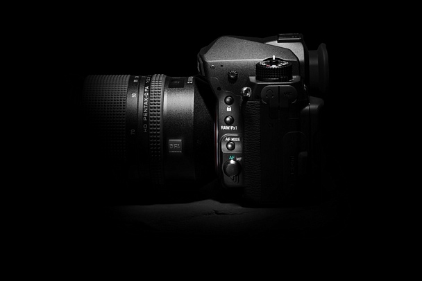 Прикрепленное изображение: Pentax-K-1-full-frame-DSLR-camera6.jpg