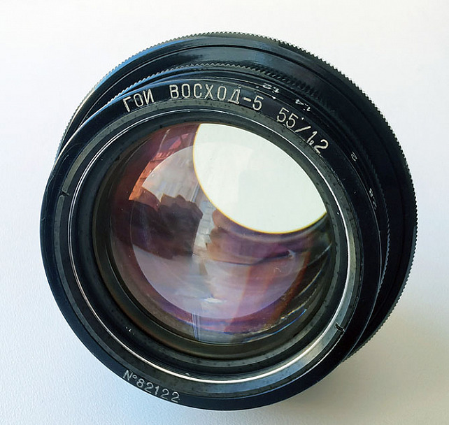 Прикрепленное изображение: Lens-Voshod-5-a.jpg