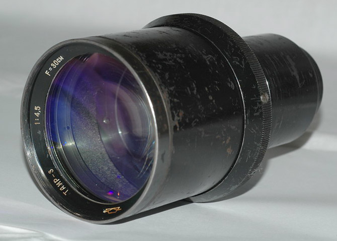 Прикрепленное изображение: Lens-Tair-3-strange.jpg