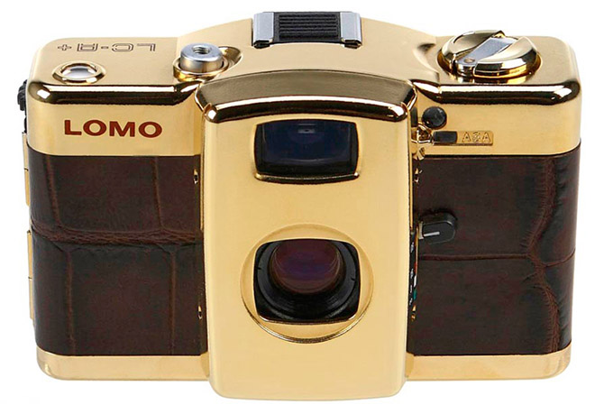 Прикрепленное изображение: LOMO-Compact-gold.jpg