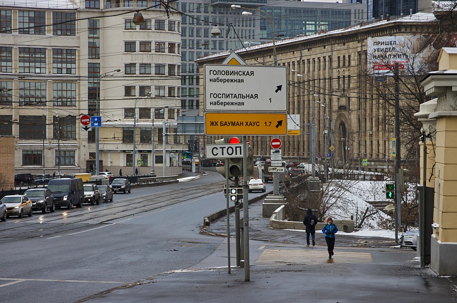 Прикрепленное изображение: у дворцового моста.jpg